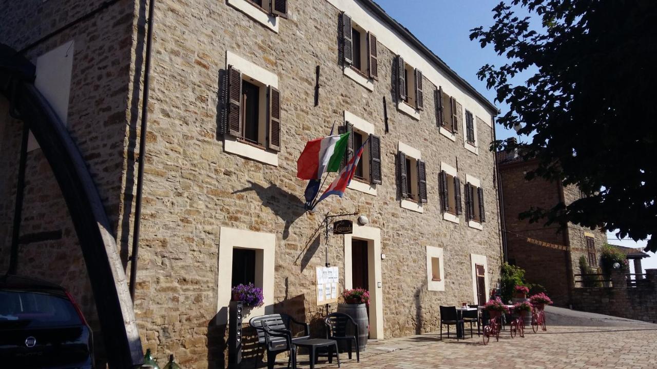 Locanda Del Borgo Prunetto Exteriör bild